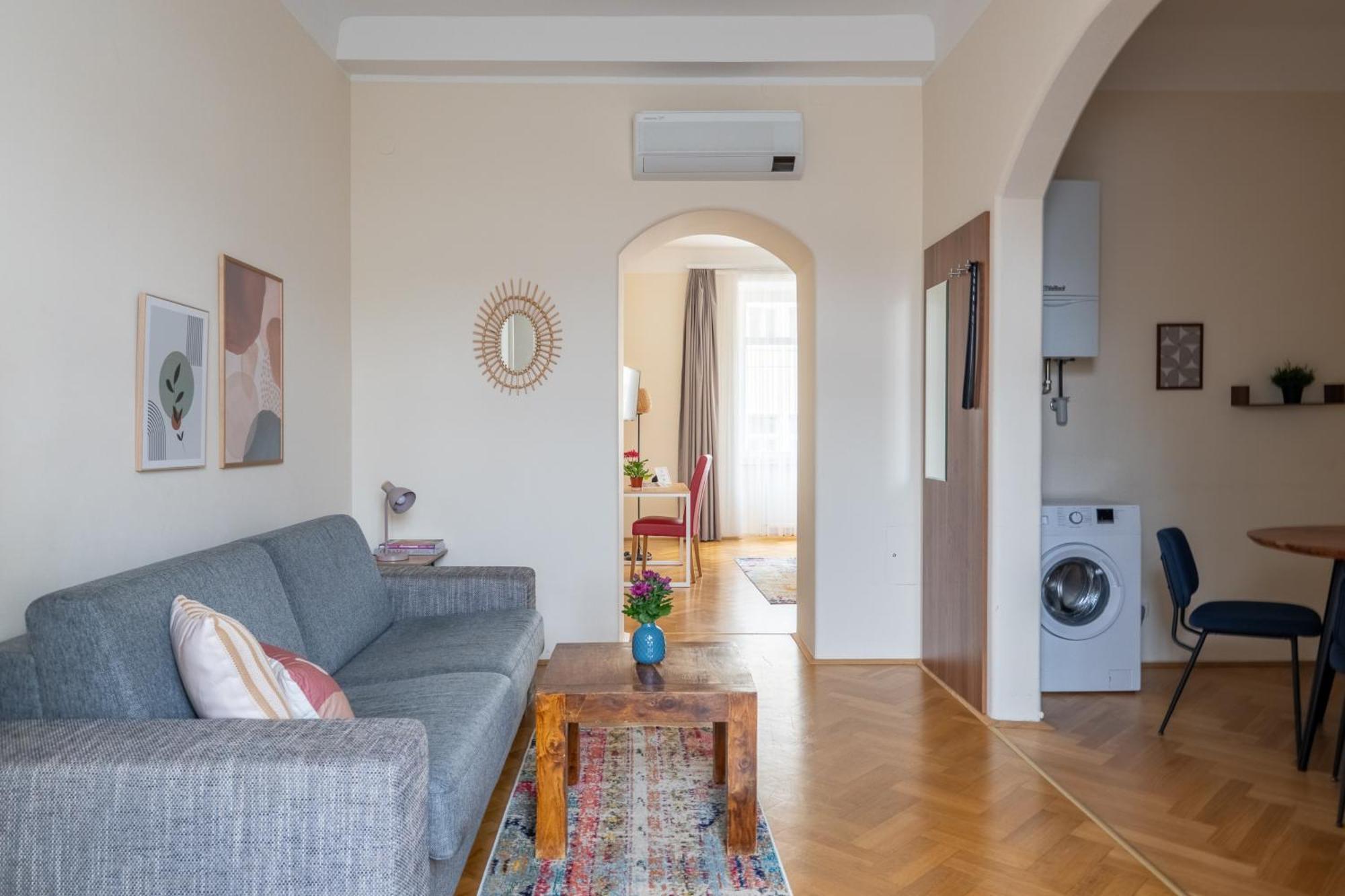 Vienna Stay Apartments Schoenbrunn Viena Exterior foto